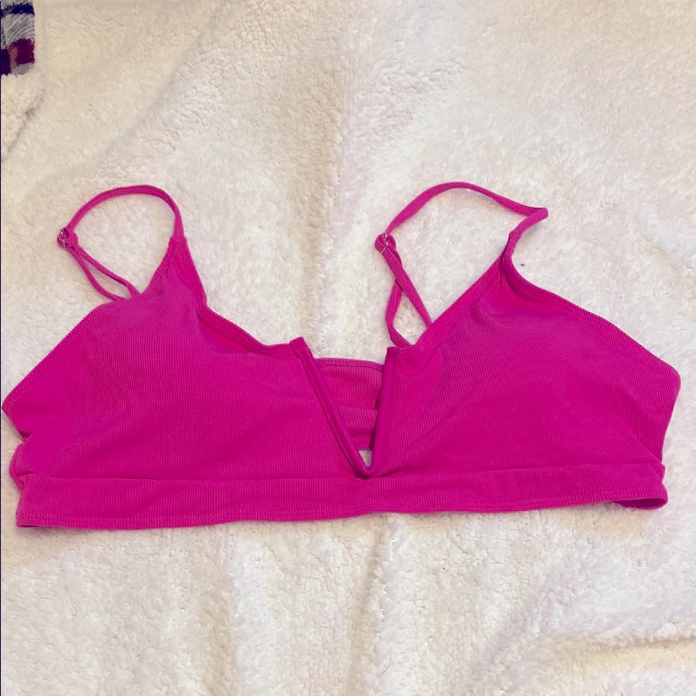 SHEIN Pink V-Neck Bralette Intimates